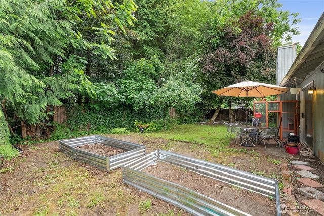 5709 20th Avenue SE, Lacey, WA 98503