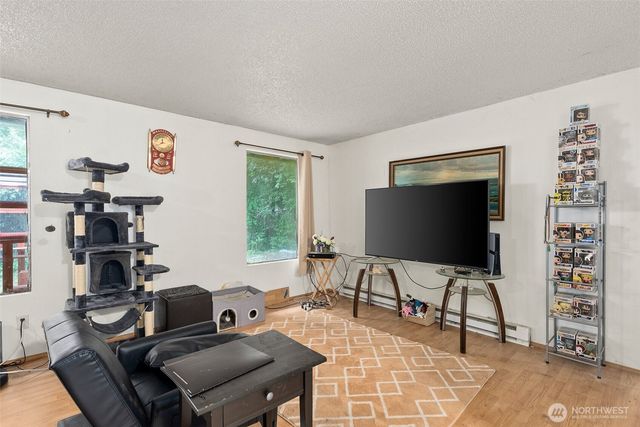 5709 20th Avenue SE, Lacey, WA 98503
