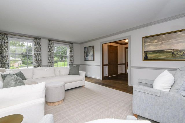 15025 Westover ROAD, Elm Grove, WI 53122