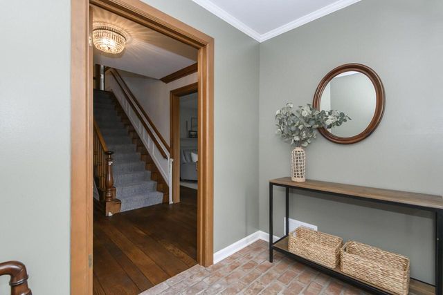 15025 Westover ROAD, Elm Grove, WI 53122