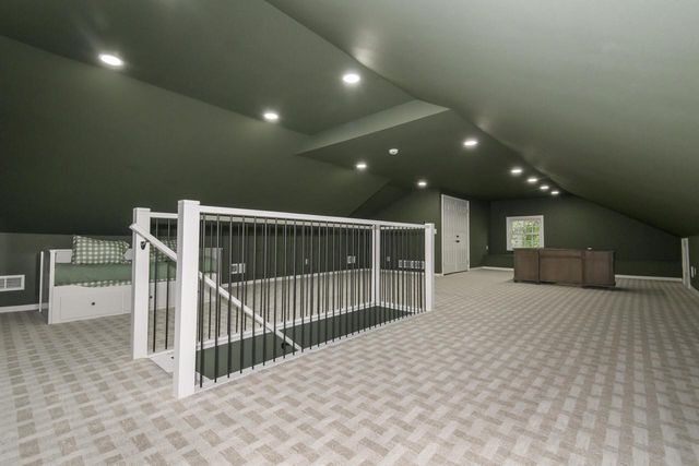 15025 Westover ROAD, Elm Grove, WI 53122