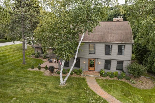 15025 Westover ROAD, Elm Grove, WI 53122