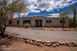 6240 N Camino Pimeria Alta, Tucson, AZ 85718