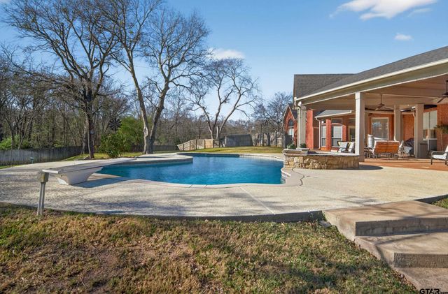 509 W Main St, Whitehouse, TX 75791