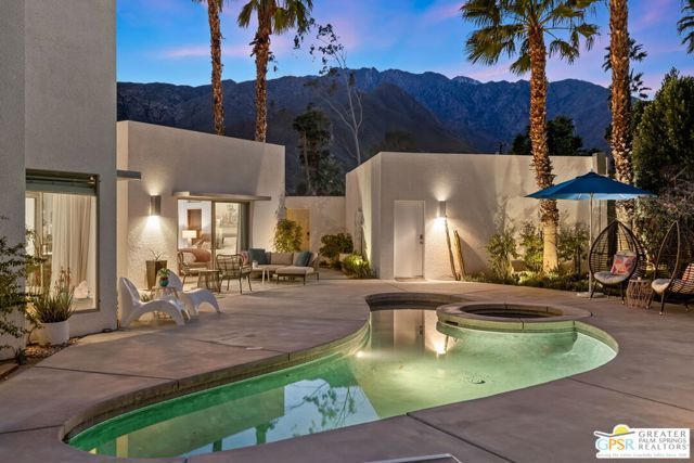 2470 N Cardillo Avenue, Palm Springs, CA 92262