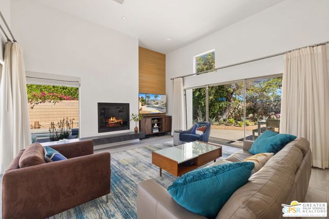 2470 N Cardillo Avenue, Palm Springs, CA 92262