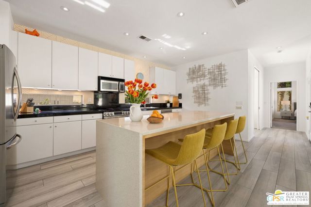 2470 N Cardillo Avenue, Palm Springs, CA 92262