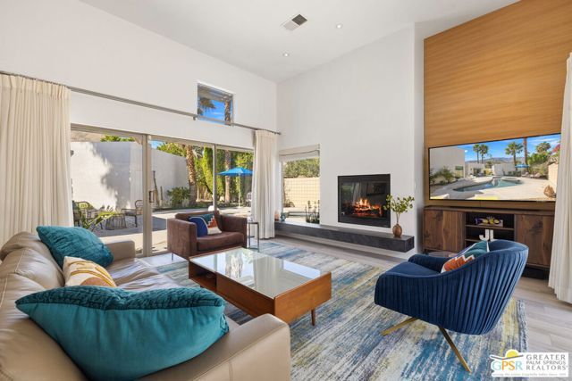 2470 N Cardillo Avenue, Palm Springs, CA 92262