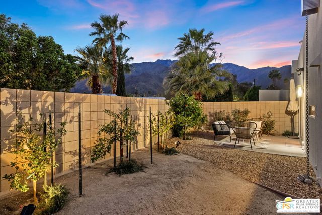 2470 N Cardillo Avenue, Palm Springs, CA 92262