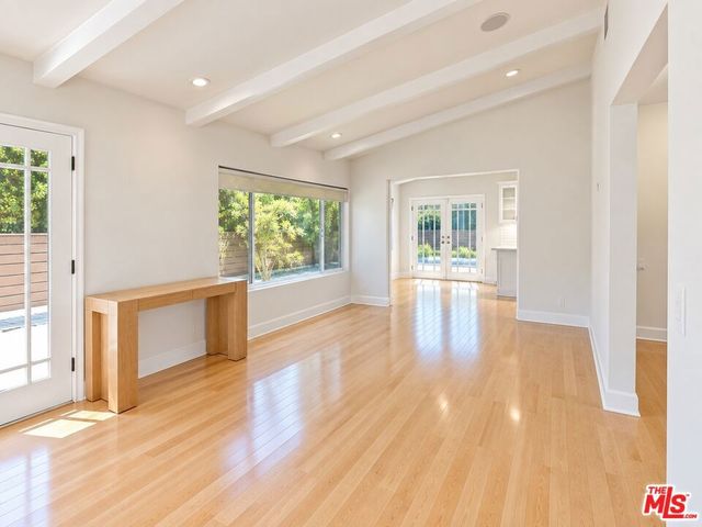 3500 Wrightwood Drive, Los Angeles, CA 91604