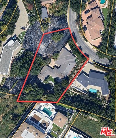 3500 Wrightwood Drive, Los Angeles, CA 91604