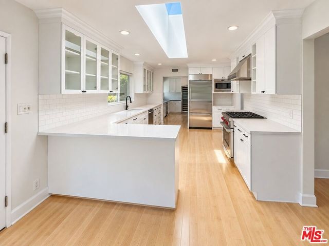 3500 Wrightwood Drive, Los Angeles, CA 91604
