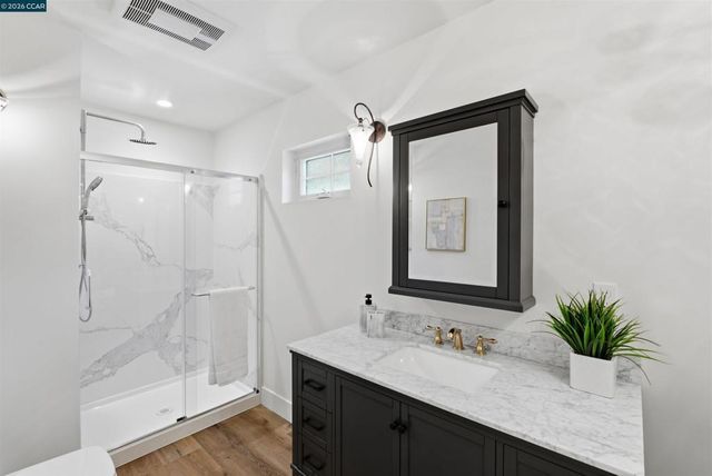 450 Little Rd, Pleasant Hill, CA 94523