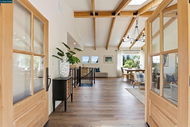 450 Little Rd, Pleasant Hill, CA 94523
