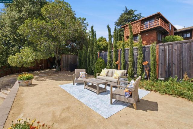 450 Little Rd, Pleasant Hill, CA 94523