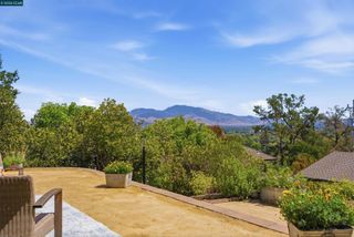 450 Little Rd, Pleasant Hill, CA 94523