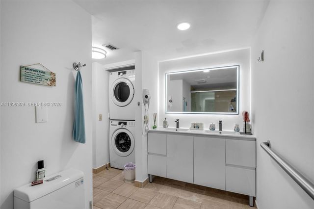 1201 S Ocean Drive 110S, Hollywood, FL 33019