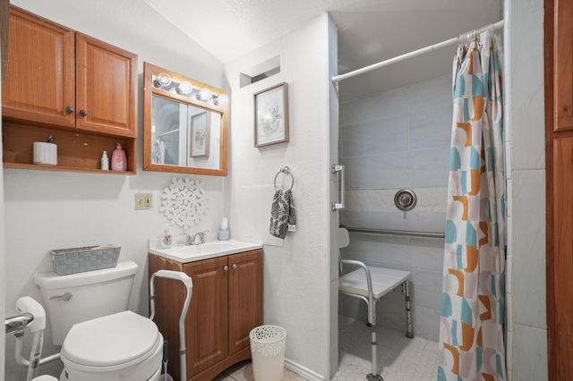 1908 Holly ST, Austin, TX 78702