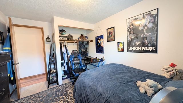 4965 Laurelwood Drive, Klamath Falls, OR 97603