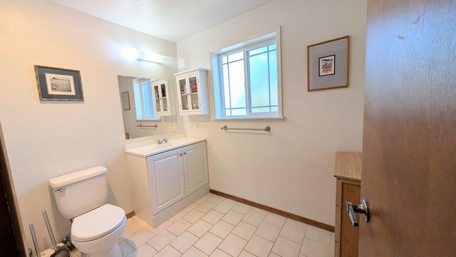 4965 Laurelwood Drive, Klamath Falls, OR 97603