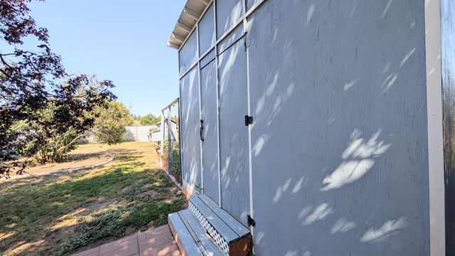 4965 Laurelwood Drive, Klamath Falls, OR 97603