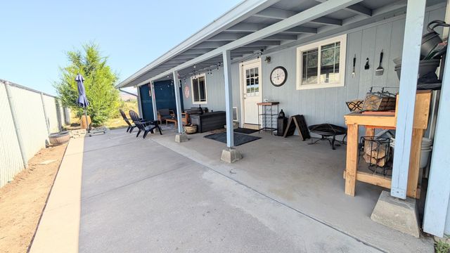 4965 Laurelwood Drive, Klamath Falls, OR 97603