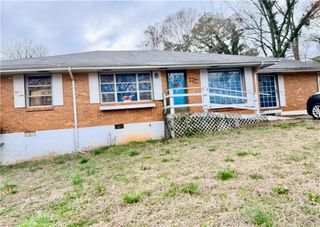 2837 Gresham SE Road, Atlanta, GA 30316