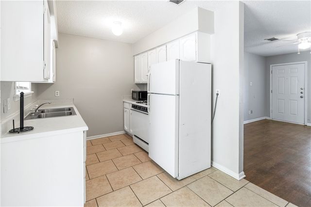 1529-1531 Hillside Drive, College Station, TX 77845