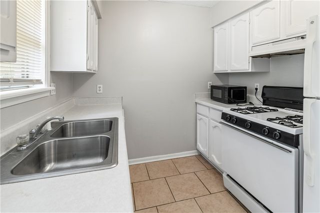 1529-1531 Hillside Drive, College Station, TX 77845