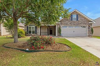 123 Highland Point, Kathleen, GA 31047
