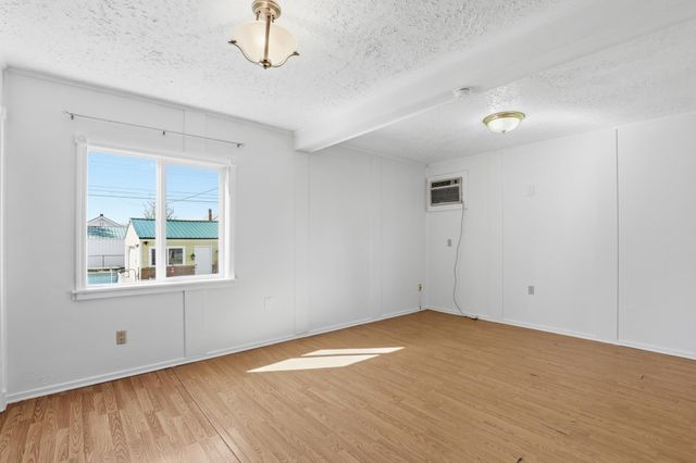 1634 E Providence Ave, Spokane, WA 99207