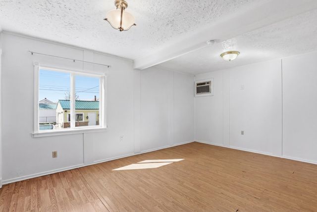 1634 E Providence Ave, Spokane, WA 99207