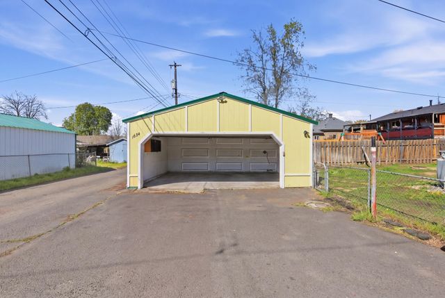 1634 E Providence Ave, Spokane, WA 99207