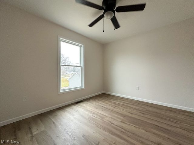 1587 Drexel Avenue NW, Warren, OH 44485