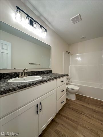 1587 Drexel Avenue NW, Warren, OH 44485