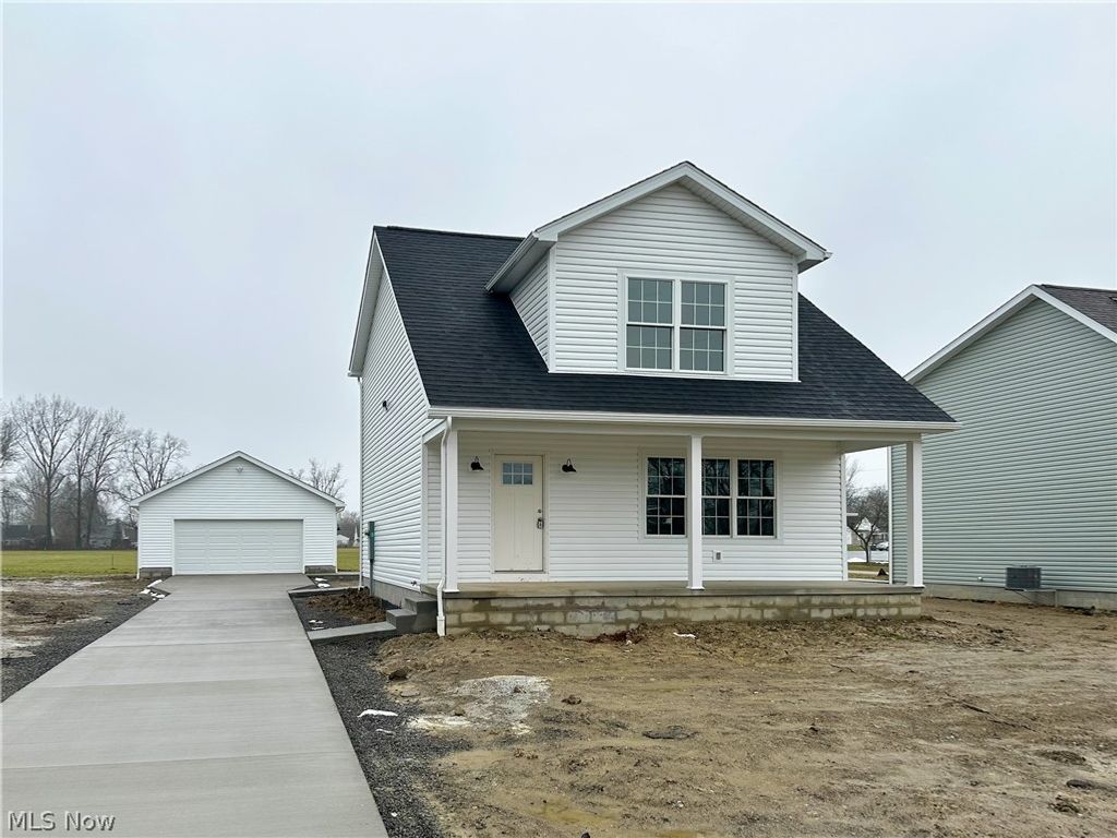 1587 Drexel Avenue NW, Warren, OH 44485