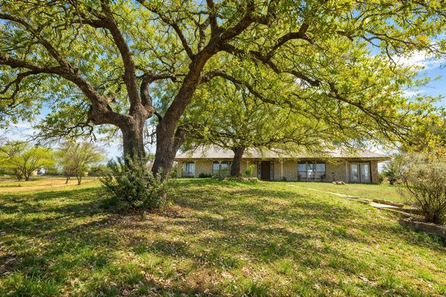 3410 W Ranch Road 152, Llano, TX 78643