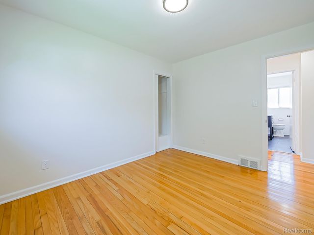 8701 Brookville Road, Salem Township, MI 48170