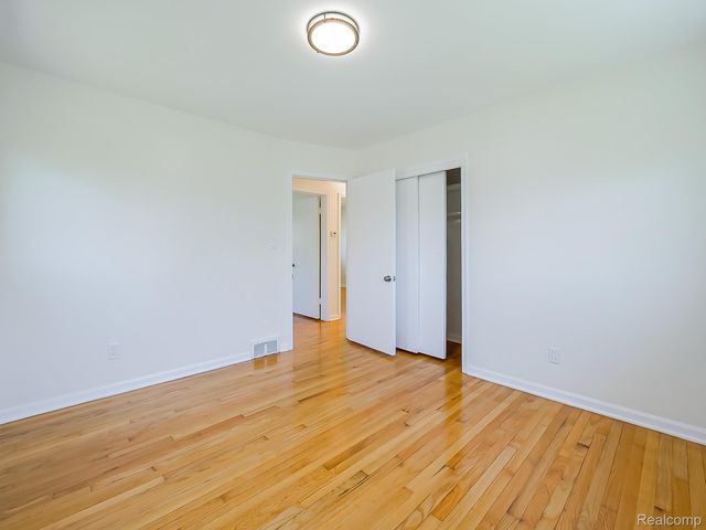 8701 Brookville Road, Salem Township, MI 48170