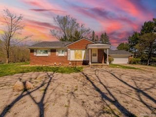 8701 Brookville Road, Salem Township, MI 48170