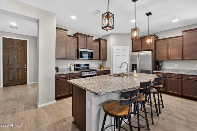 5218 S LINDENWOOD Circle, Mesa, AZ 85212