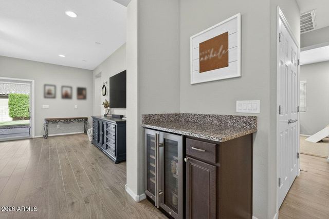 5218 S LINDENWOOD Circle, Mesa, AZ 85212