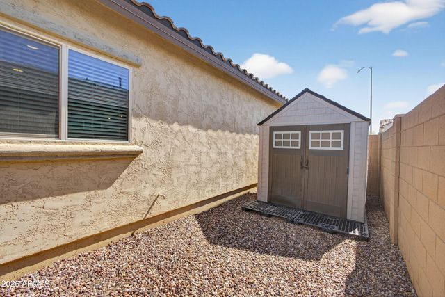5218 S LINDENWOOD Circle, Mesa, AZ 85212