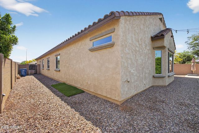 5218 S LINDENWOOD Circle, Mesa, AZ 85212