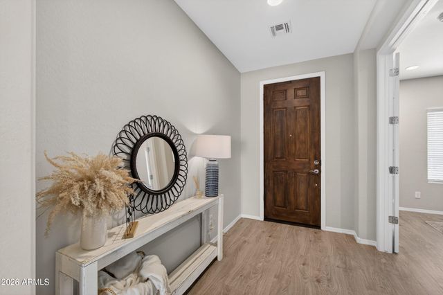 5218 S LINDENWOOD Circle, Mesa, AZ 85212