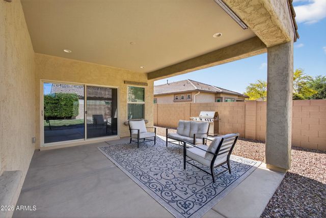 5218 S LINDENWOOD Circle, Mesa, AZ 85212