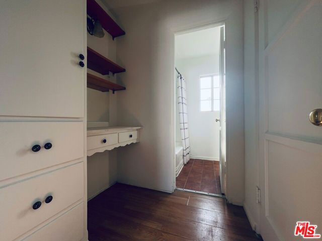 2016 20th Street B, Santa Monica, CA 90404