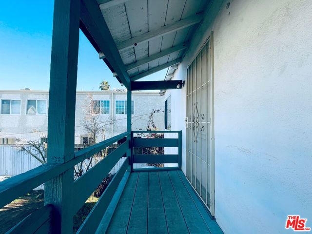 2016 20th Street B, Santa Monica, CA 90404