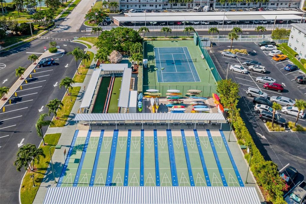 Image 26 of property listing at 2850 59TH STREET S 311, Gulfport, FL 33707