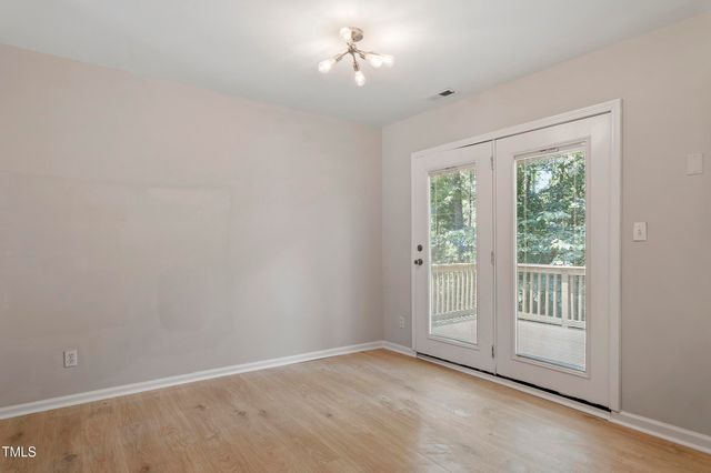 4332 Falls Drive, Hope Mills, NC 28348